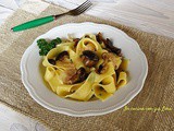 Pappardelle con funghi pioppini e guanciale