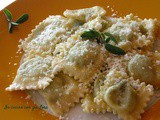 Ravioli alla salvia fatti in casa