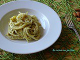 Spaghetti con pesto di mandorle e ricotta