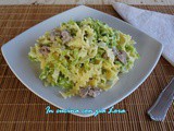 Tagliatelle ricce con cavolo verza e salsiccia