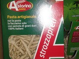 Strozzapreti Astorino alla farina di castagne con porcini e fiori di zucca