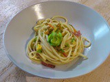 Linguine with zucchini flowers and speck - Linguine fiori di zucca e speck