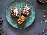 Torta a quadrotti con nocciole al limone e gocce di cioccolato