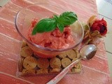 Gelato alle fragole con yogurt