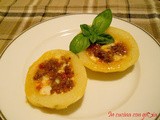 Patate ripiene e filanti