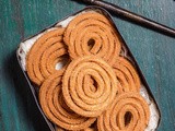 Crispy Butter Murukku / Besan Chakli Recipe