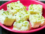 10 Minutes Instant Kalakand Recipe | Malai Burfi Recipe