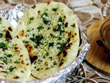 Garlic Naan Recipe on Tawa | Restaurant style Garlic Naan