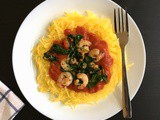 Shrimp ‘Linguini’ with red sauce (Paleo, aip)