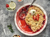 Cobbler sa jagodama / Strawberry Cobbler