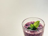 Domaći kefir + smoothie sa borovnicama