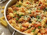 Fusilli sa piletinom i graškom