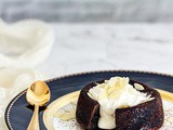 Lava cakes sa aromom badema