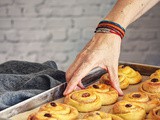 Peciva sa šafranom / Lussekatter + Cinnamon Rolls