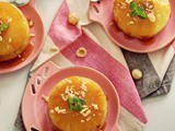 Prevrnuti kolačići sa ananasom / Mini Pineapple Upside-Down Cakes