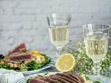 Sveža tuna na salati od kinoe / Tuna Steak With Quinoa Salad