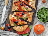 Tart sa povrćem i Neoplanta Delikates kulenom / Tomato Galette