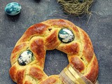 Uskršnji venac od testa / Easter bread