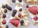 Frozen Yogurt Bark With Berries and Granola