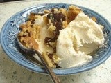 Mince Pie topped frozen Greek yoghurt - yum