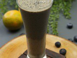 Orange Berry Smoothie with Chia Seeds and Almond Milk | 30 Smoothie recipes (21/30)