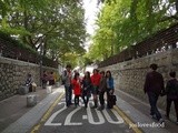 Nostalgic Charm in Urban Seoul (Part 2) : Samcheong-dong