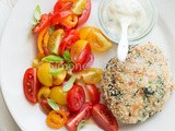 Chickenburger with tomato salad – whole30