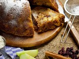 Spiced nutty apple-pear cake