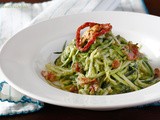 Zucchini Noodles (Zoodles!) with Sundried Tomato Pesto