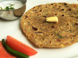 Guacamole Whole Wheat Flat Bread (Guacamole Paratha/ Avocado Paratha)