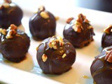 Turtle Cheesecake Truffles