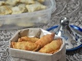 Kozhiyada/Irachiyada (Chicken stuffed Pockets) with step by step pictures & short video
