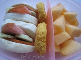 Ham Mantou and Nuggets Bento (372)