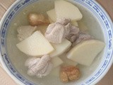 Fresh bamboo shoots with pork ribs soup
