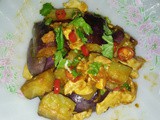 Fried eggplants with salted eggs