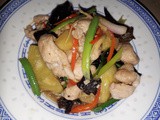 Stir fry pineapple with pork