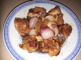 Tasty chicken with onions