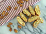 Cantucci (Italian almond biscotti)