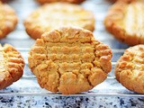 Easy Flourless Peanut Butter Cookies