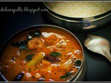 Prawns Drumstick Curry/ Chemmeen Muringkka Theeyal