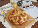 Einen fluffigen Osterkranz backen: Eine Anleitung