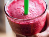 Gegen den Winter-Blues: Smoothie aus Rote Bete, Birne & Granatapfel