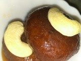 Nuts stuffed sweet/makkan peda