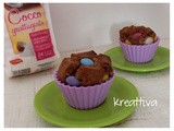 Muffin multicolor con yogurt e cocco al cacao