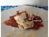 Pollo con speck e scaglie di trentigrana