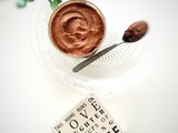 Mousse vegana al cioccolato|Le meraviglie dell'aquafaba