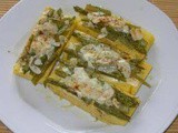 Asparagi gratinati alle mandorle su crostoni di polenta