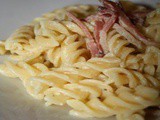 Fusilli speck e curry