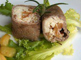 Involtini di vitello alle nespole