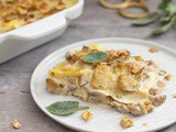 Lasagne ai porcini salsiccia e noci